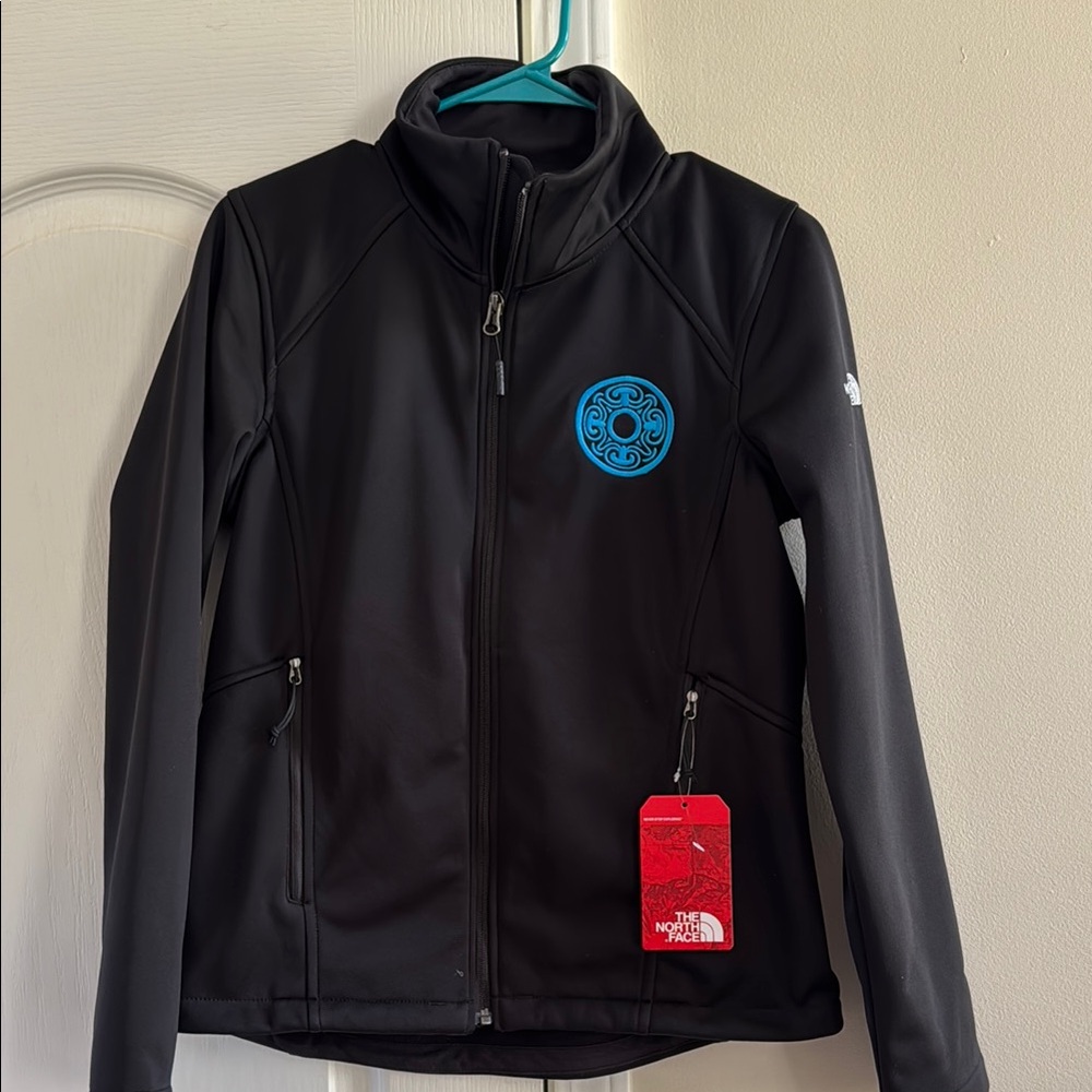 NWT North Face Black Jacket with Blue Logo